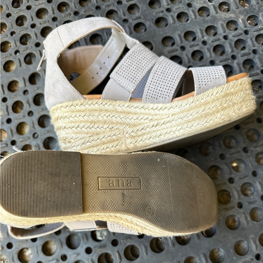 A.N.A (a new approach) Ana Landis wedge sandals women’s size 6M